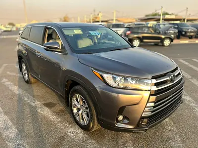 2014 Toyota Highlander LE+ 3.5L V6 - MidOption+ 7 Seater - Truck Auto - Electric Seat - Rear CAM