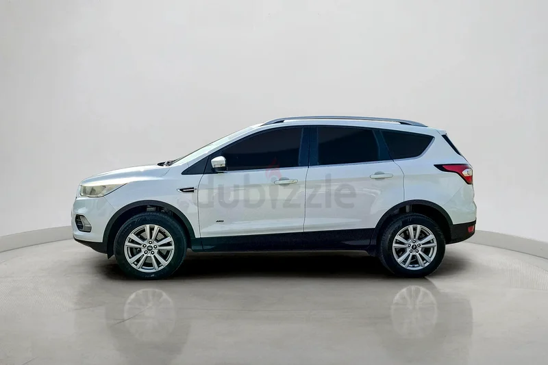 2019 فورد إسكيب SE 2.0 لتر | مواصفات دول مجلس التعاون الخليجي63231638927618114