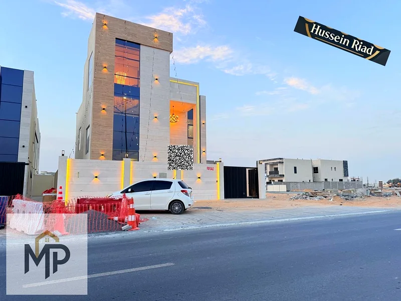 فرصة حقيقية لامتلاك فيلا مميزة في موقع استراتيجي، جاهزة للتفتيش الفوري. مباشرة على الشارع بسعر خاص جدًا.63896628617091113