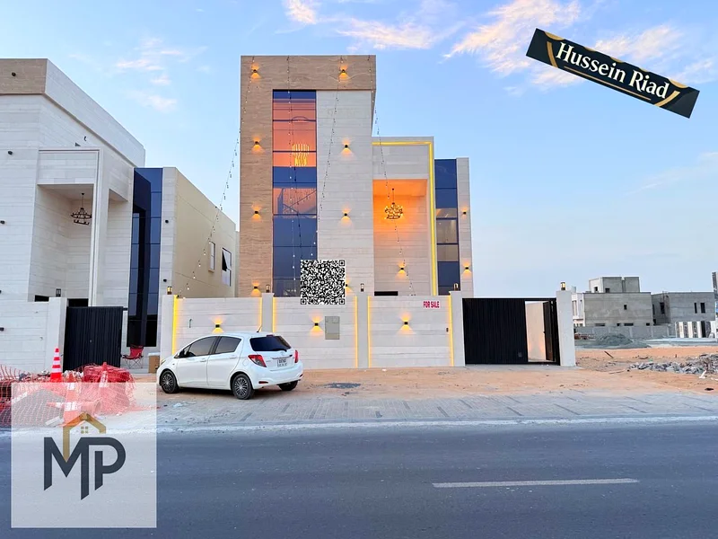 فرصة حقيقية لامتلاك فيلا مميزة في موقع استراتيجي، جاهزة للتفتيش الفوري. مباشرة على الشارع بسعر خاص جدًا.63896628617091112