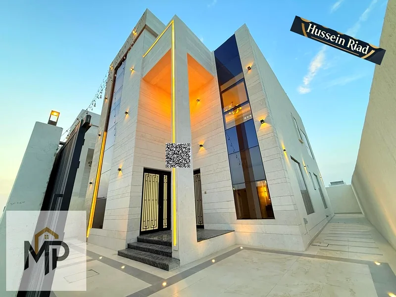 فرصة حقيقية لامتلاك فيلا مميزة في موقع استراتيجي، جاهزة للتفتيش الفوري. مباشرة على الشارع بسعر خاص جدًا.63896628617091110