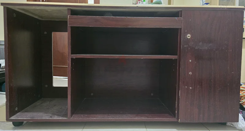 Dressing Table with free mirror63183730479363111