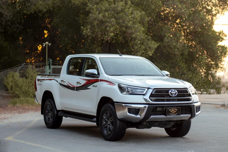 2023 تويوتا هيلوكس SR5 | كابينة مزدوجة 4x4 | أوتوماتيك | مواصفات خليجية | المرجع#T9012363146743284482111