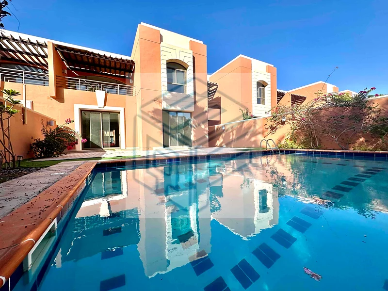 Under Market Price High End 5-Bed Pool Villa in elite community63839076152577110