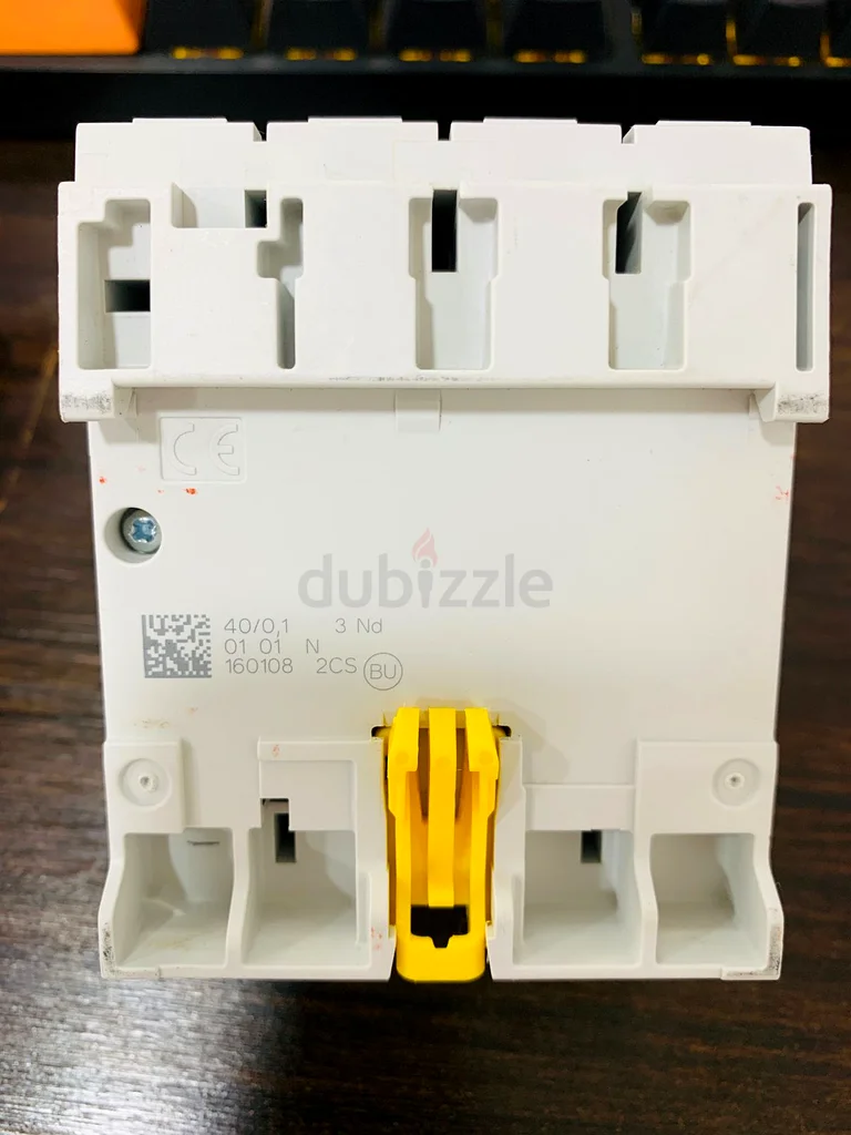 مفتاح دائرة ABB FR240 40 أمبير موثوق - مثالي لاحتياجاتك الكهربائية!63259707698306113