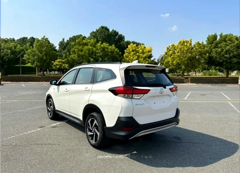 2022 Toyota Rush White | GCC Specs | 7-Seater | Bank Loan Available63165692758403114