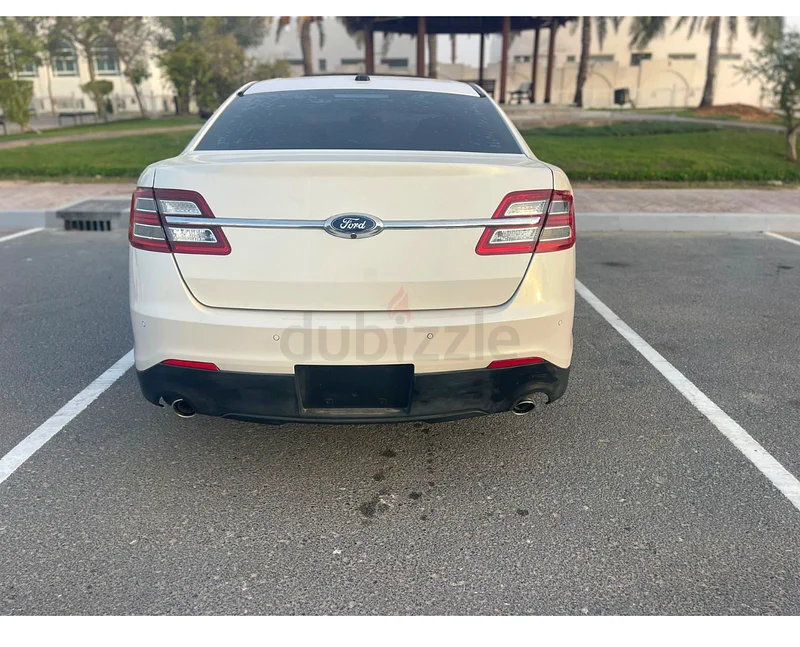 2019 Ford Taurus American Space63169445325698113