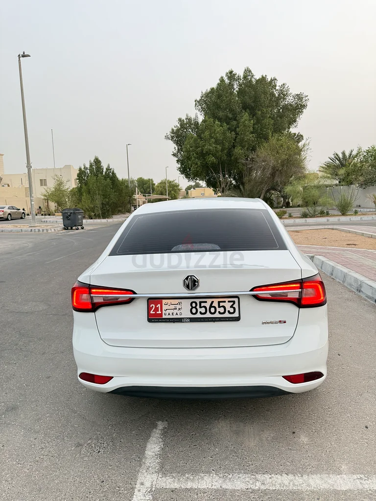 MG5 2022 | 1.5 لتر | أوتوماتيك | 60,000 كم | بدون حادث | مفتاحان | تم الصيانة بشكل جيد63135490390018111