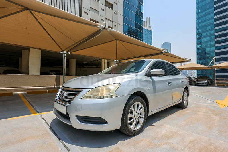Clean Nissan Sentra | GCC Specs63149120009731112