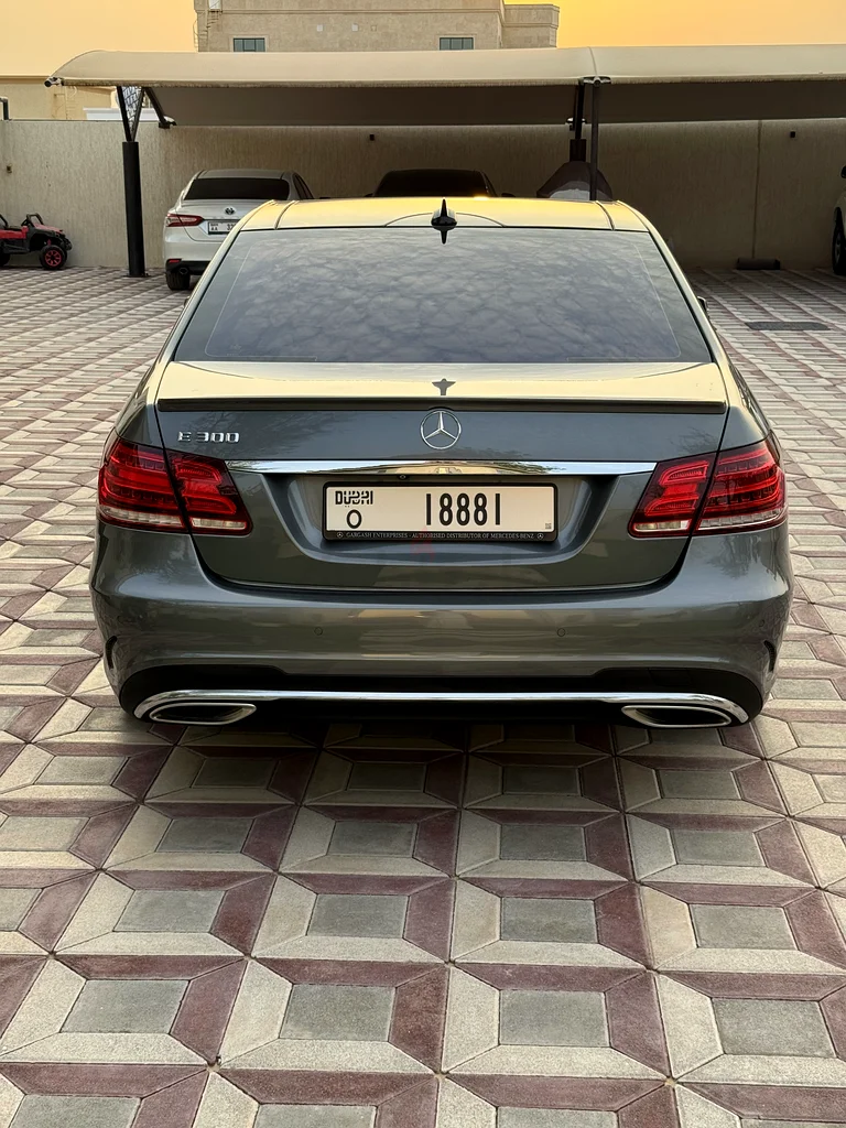 E Class 300 AMG low mileage GCC original paint no accident63158801172737111