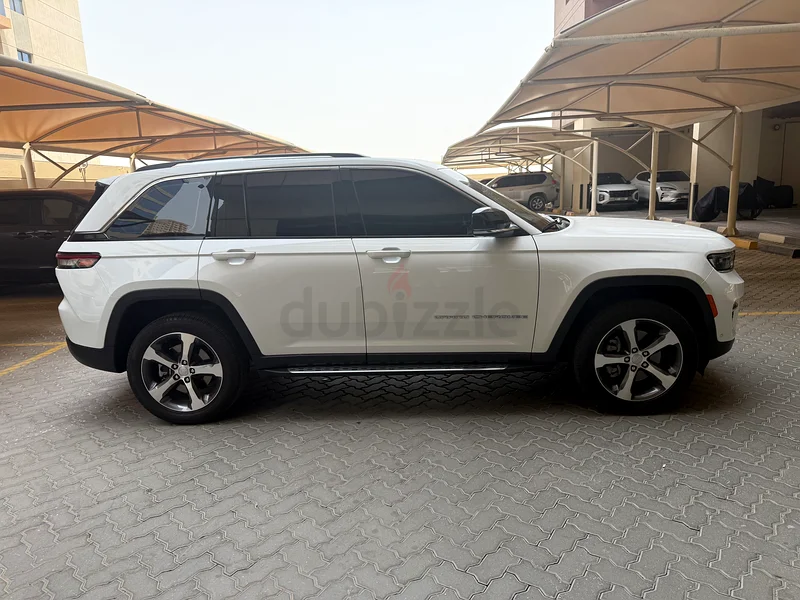 Jeep Grand Cherokeee Limited63171297548929111