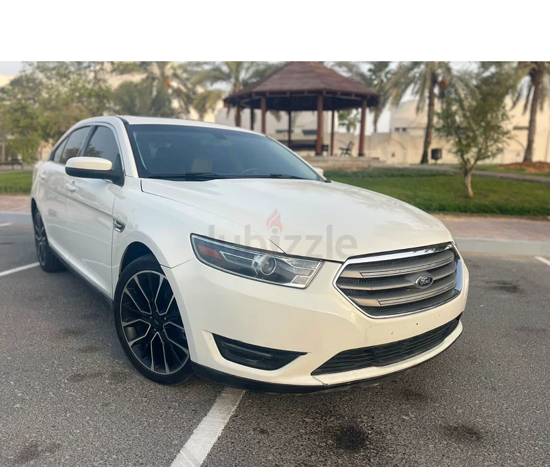 2019 Ford Taurus American Space63169445325698112