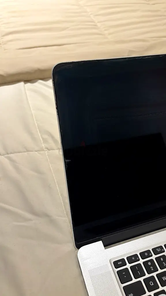 Apple MacBook Pro Core i7 2.5 GHz63255535667457112