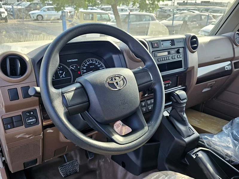 Toyota Land Cruiser 2.8L Manual diesel LC79 single cabin  202563126952024449112