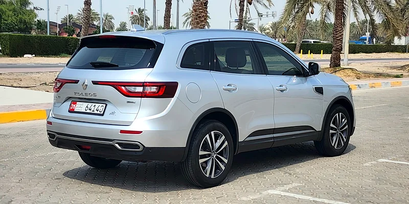 RENAULT KOLEOS 2017 GCC FULL SERVICE FULL OPTION NO PAINT63221302098819112
