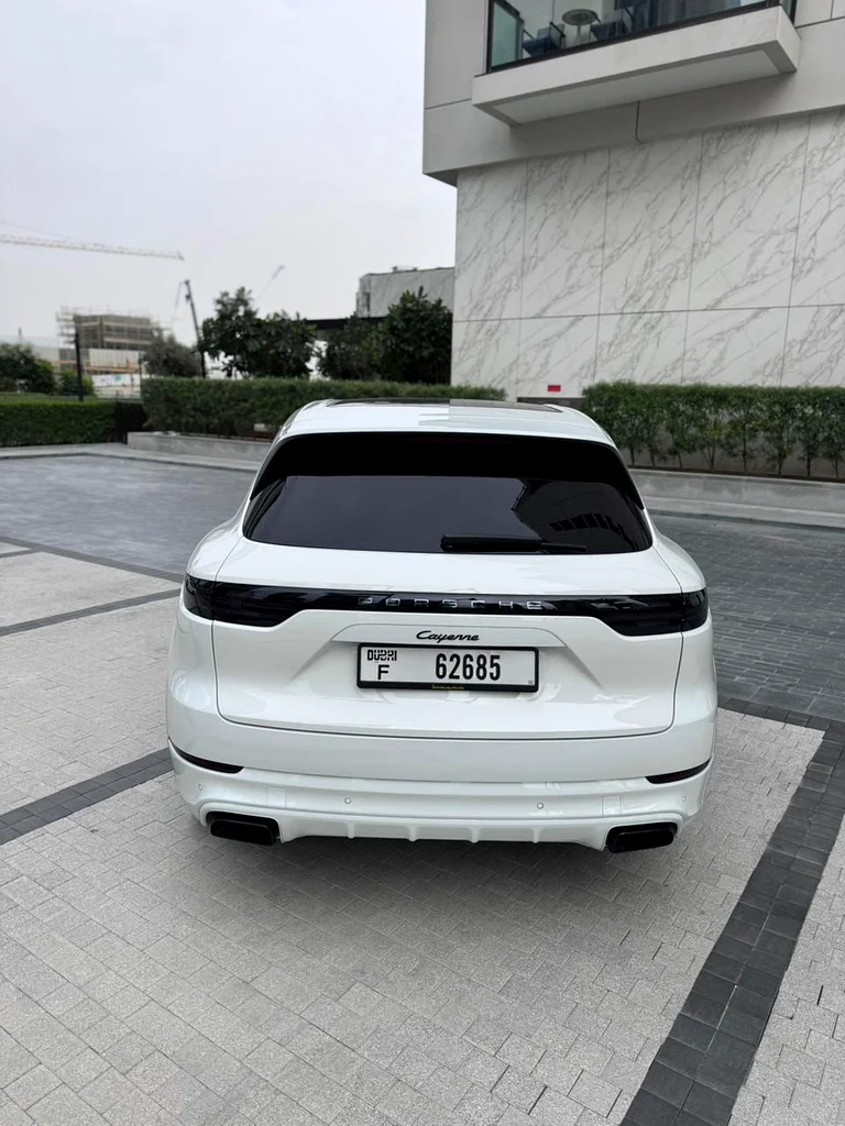 Porsche Cayenne63150022669058112
