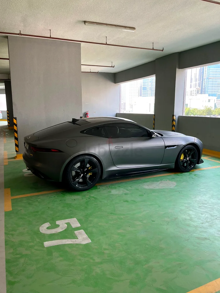 جاكوار F-Type 400 سبورت - 2018 - 400 حصان - سوبرتشارجر بحالة ممتازة63175702129665111