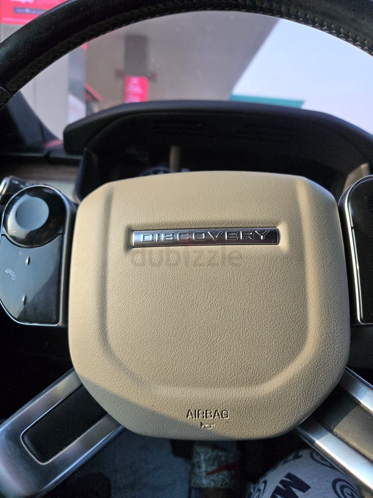 Discovery 7 seater full option no accident 85000kmr driven .Personal car not a dealer63226218284290114