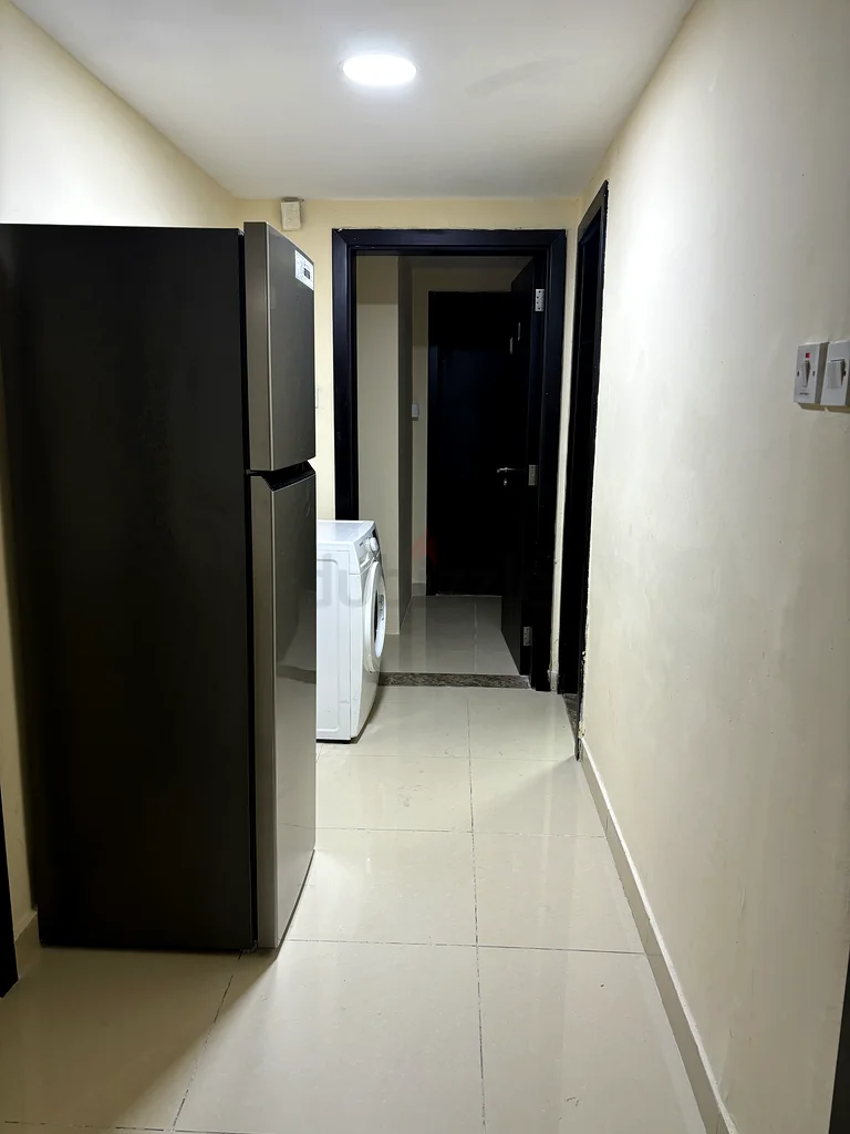 تُوجد غرفة مفروشة متاحة للرجل الهندي، الباكستاني، السريلانكي، النيبالي العازب63315311988866114