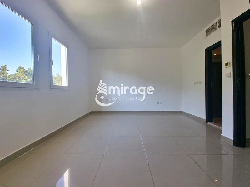 شقة واسعة من غرفتي نوم | مجتمع رائع | موقع متميز63165699703171113