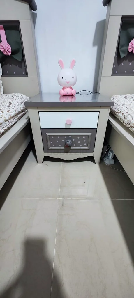 Excellent Condition Kids Bedroom Set63179860957185114