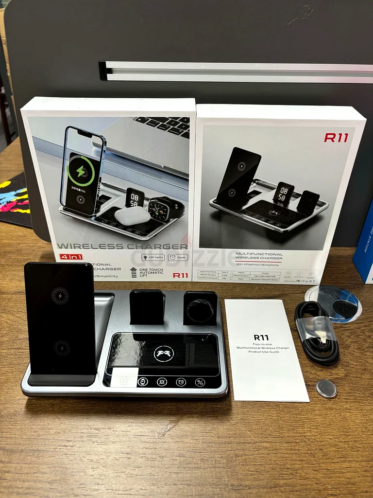 Sleek Wireless Charging Station for All Your Devices63260754135171111