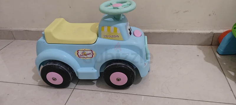 Colorful Ride-On Toy Cars - Perfect for Toddlers!63198144684033114