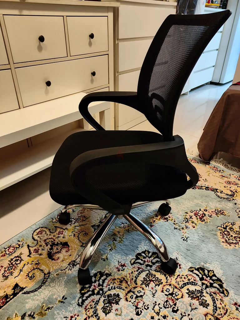 Ergonomic Mesh Office Chair - Perfect for Home or Work!  Medium Size63218317320834112