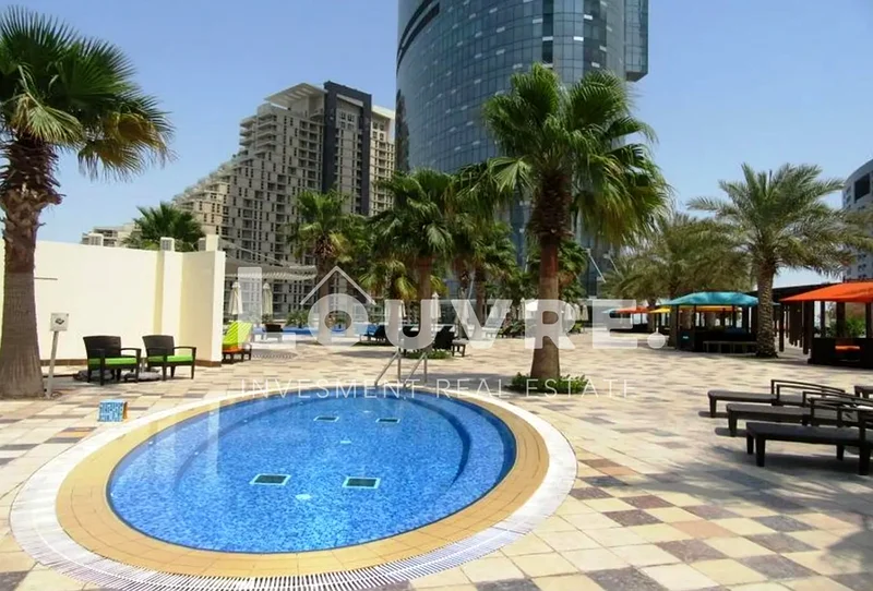 منظر بحري كامل | طابق عالي | برج أيونيك63846056211201110