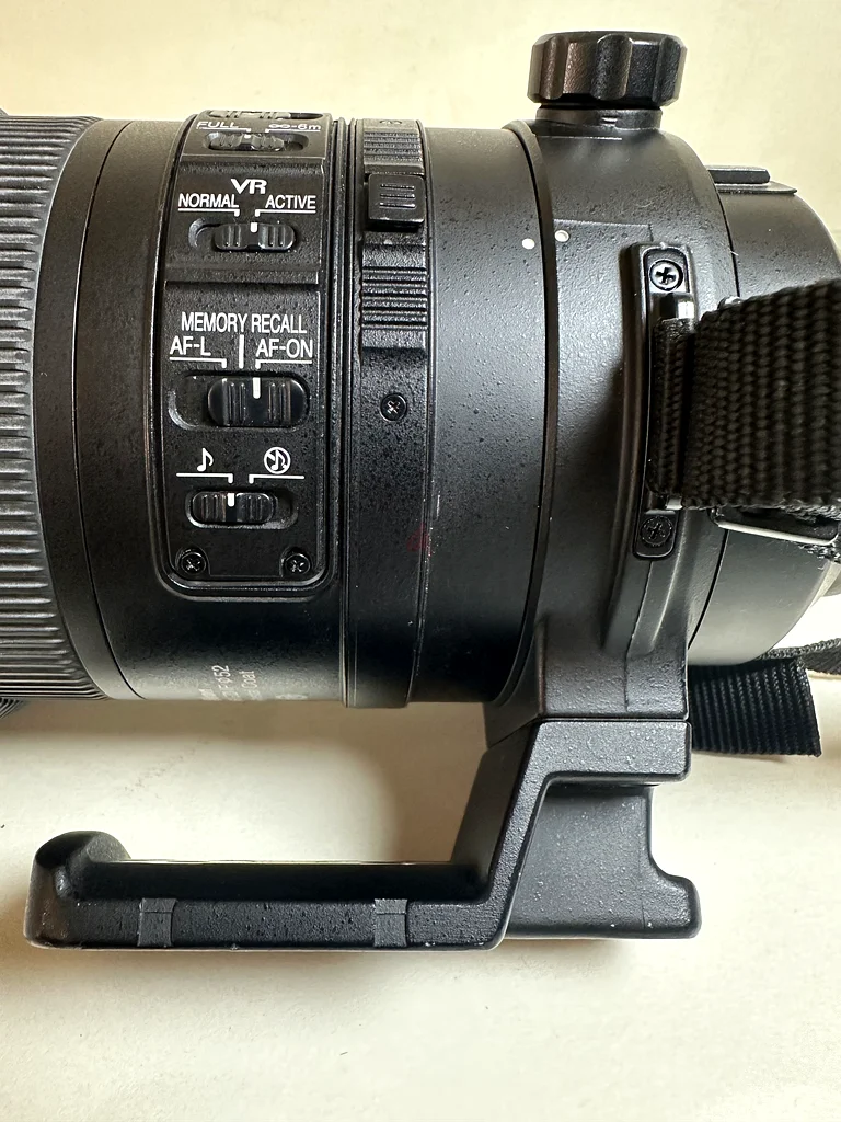عدسة نيكون AF-S نيكور 300 مم f/2.8G II ED63233642005763112