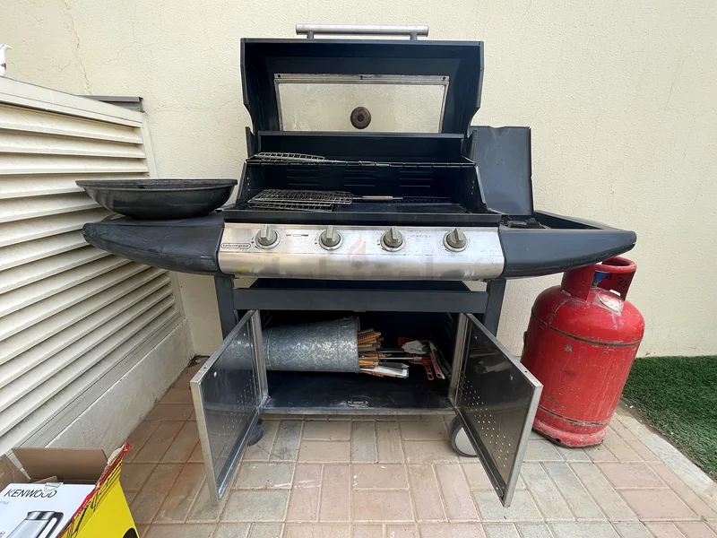 Get Ready for BBQ Season with This Top-Notch Grill!63259188401281113