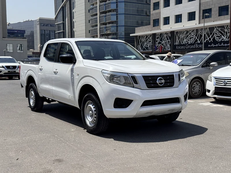 NISSAN NAVARA PICKUP MANUAL TRANSMISSION , GCC SPEC ACCIDENT FREE , SINGLE OWNER63177102663298112
