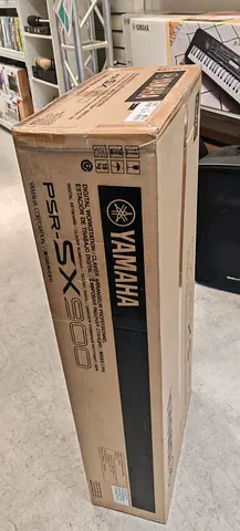 Yamaha - PSR-SX900 Keyboard with Adaptor - Brand New - Free Delivery Available