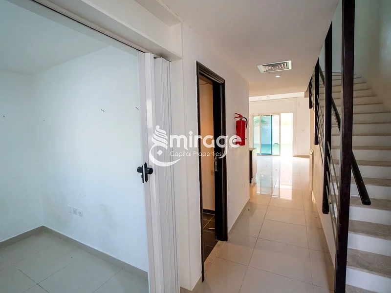 Stunning 2BHK | Perfect Location | Great Community63165699697539111