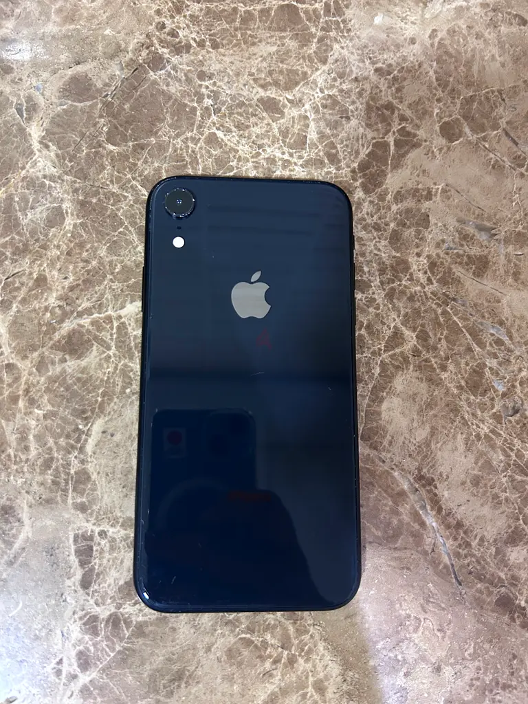 iPhone XR63213935207683111