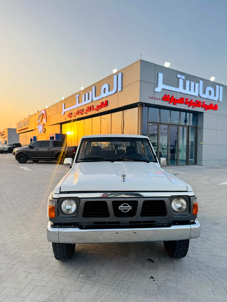 Nissan Safari Gulf capsule model 199363228786675073113