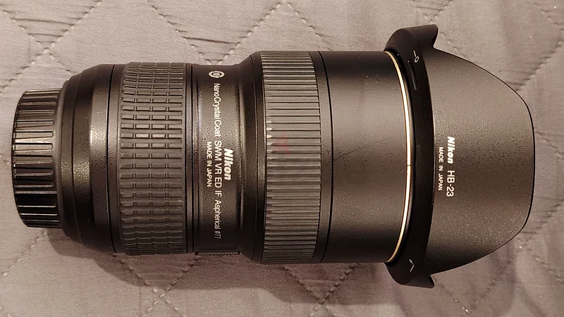 Nikon lens 16-35mm 1:4G ED63240631602819111