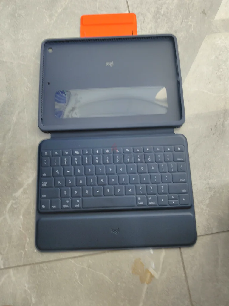 LOGITECH RUGGED COMBO 3 KEYBOARD CASE FOR IPAD (7, 8, 9) (920-009320) NAVY632228436372511114