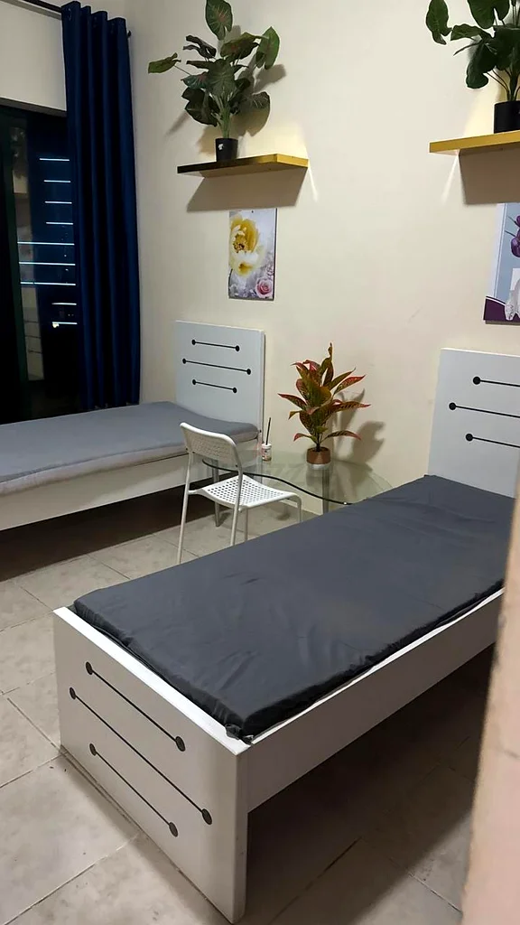 Bed space near Internet City Metro – All Inclusive63315271356675112