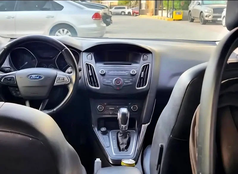 Ford Focus Titanium63227774369410113