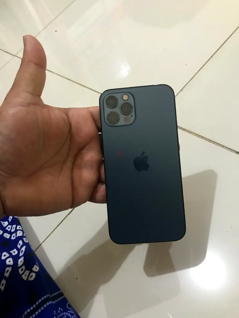 I phone 12 pro 128
