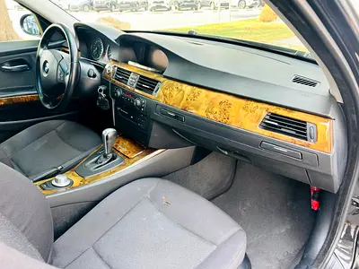 صورة 17 لـ 2006 BMW 3-SERIES