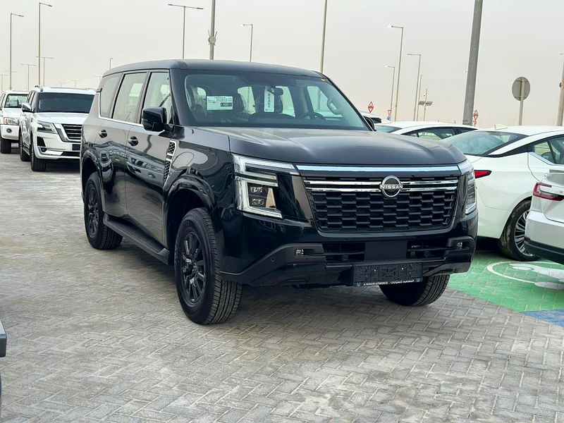Nissan Patrol XE V6 3.8L naturally aspirated engine 2026 model / dealer warranty / zero km63232620056449112