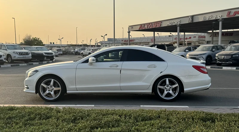 مرسيدس CLS350 | 2013 | مستوردة من اليابان | وثيقة نظيفة63147212575234114