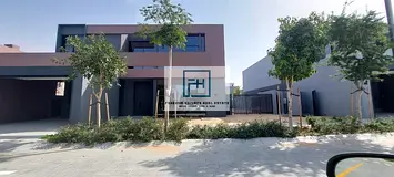 Signature G+2 5 bedroom villa available for rent