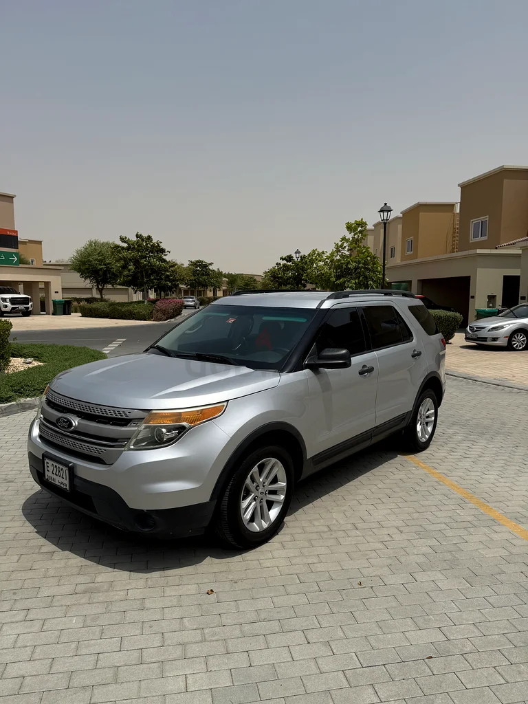 Ford Explorer 201363169445551875114