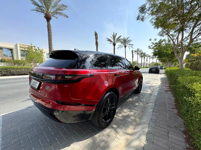 Very clean Velar 2021 US. specs63159712324737112