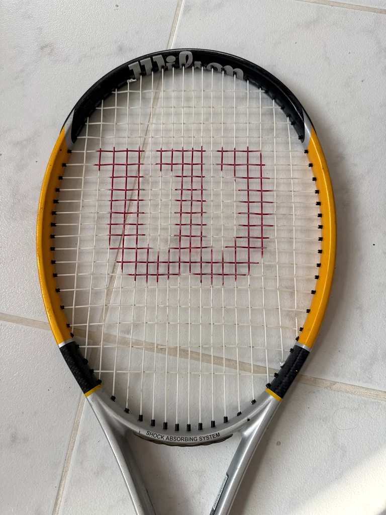 Wilson tennis racquet63170413256963111