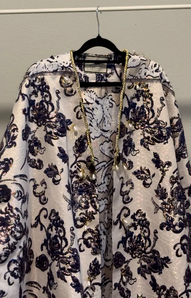 Luxury’s abaya63217829139714112
