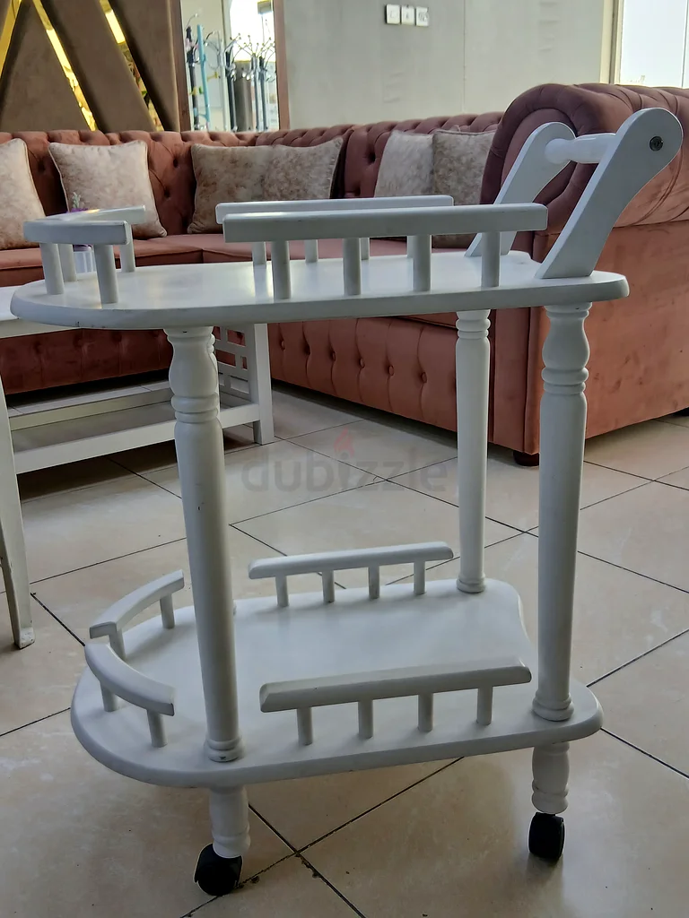 Serving trolley63178908990082111